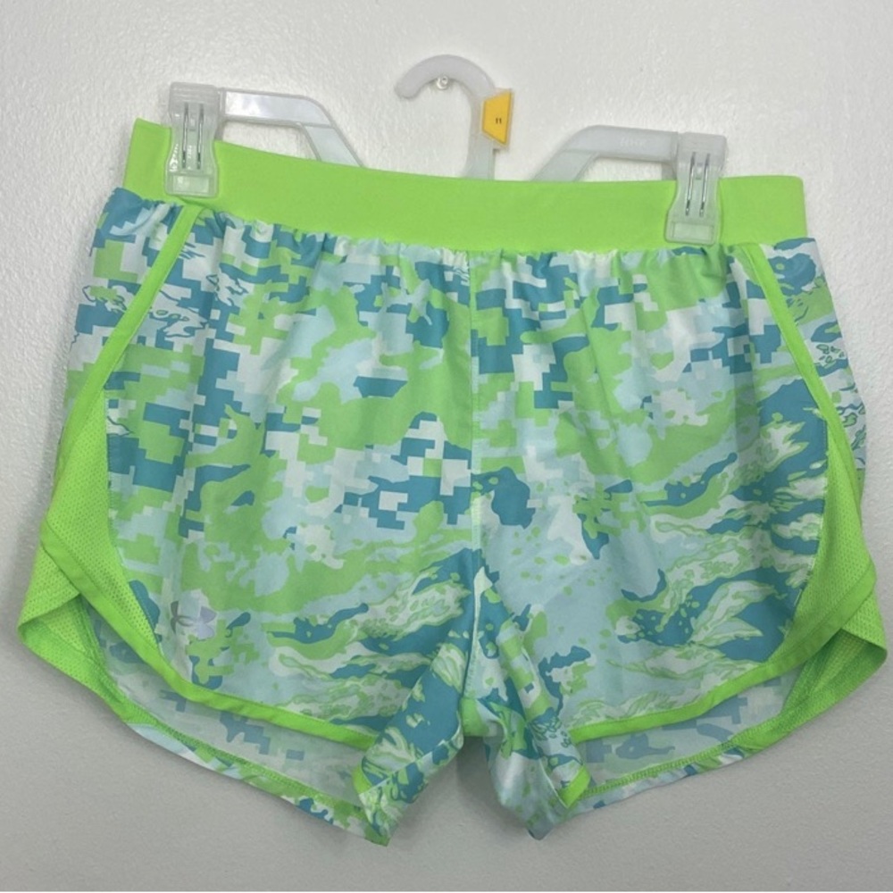 Medium Colorful Under Armour Athletic Shorts